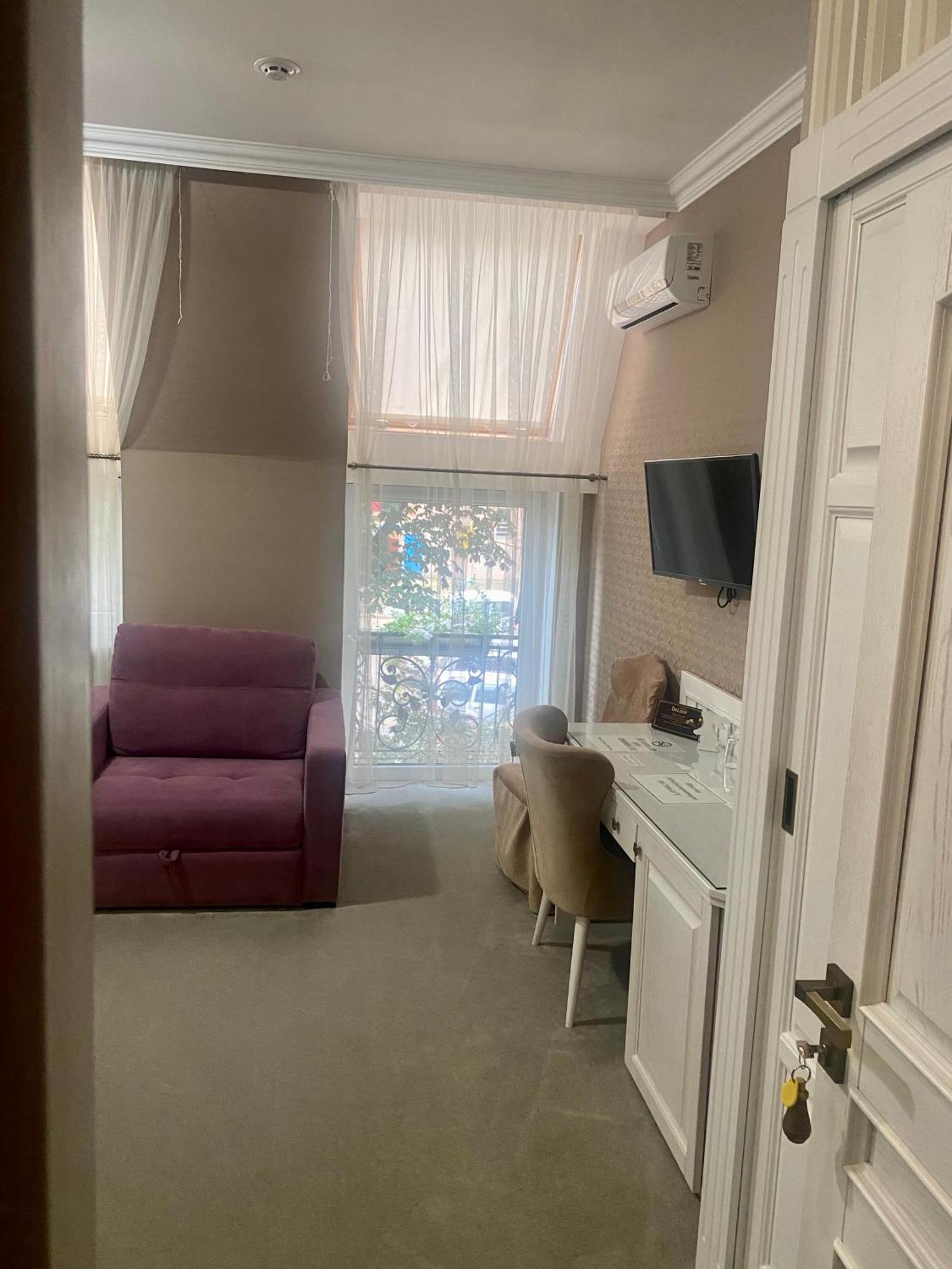 Boutique Hotel Deluxe Каменец-Подольский Экстерьер фото