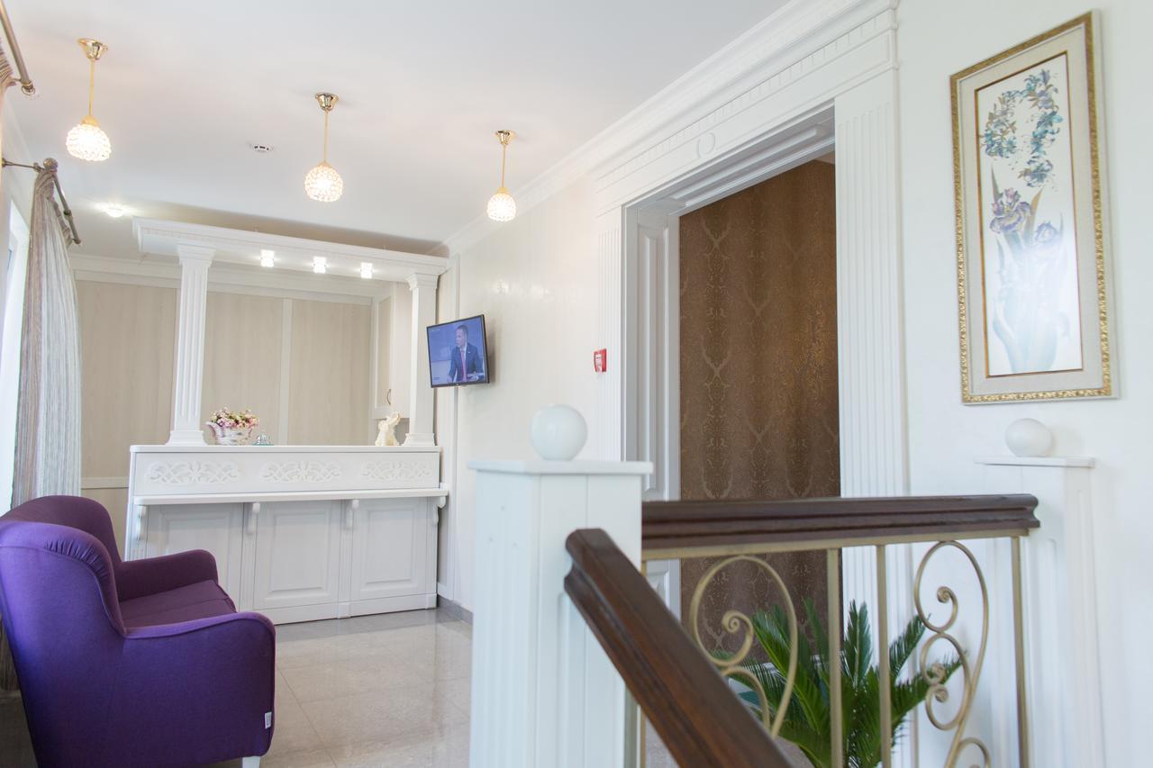Boutique Hotel Deluxe Каменец-Подольский Экстерьер фото
