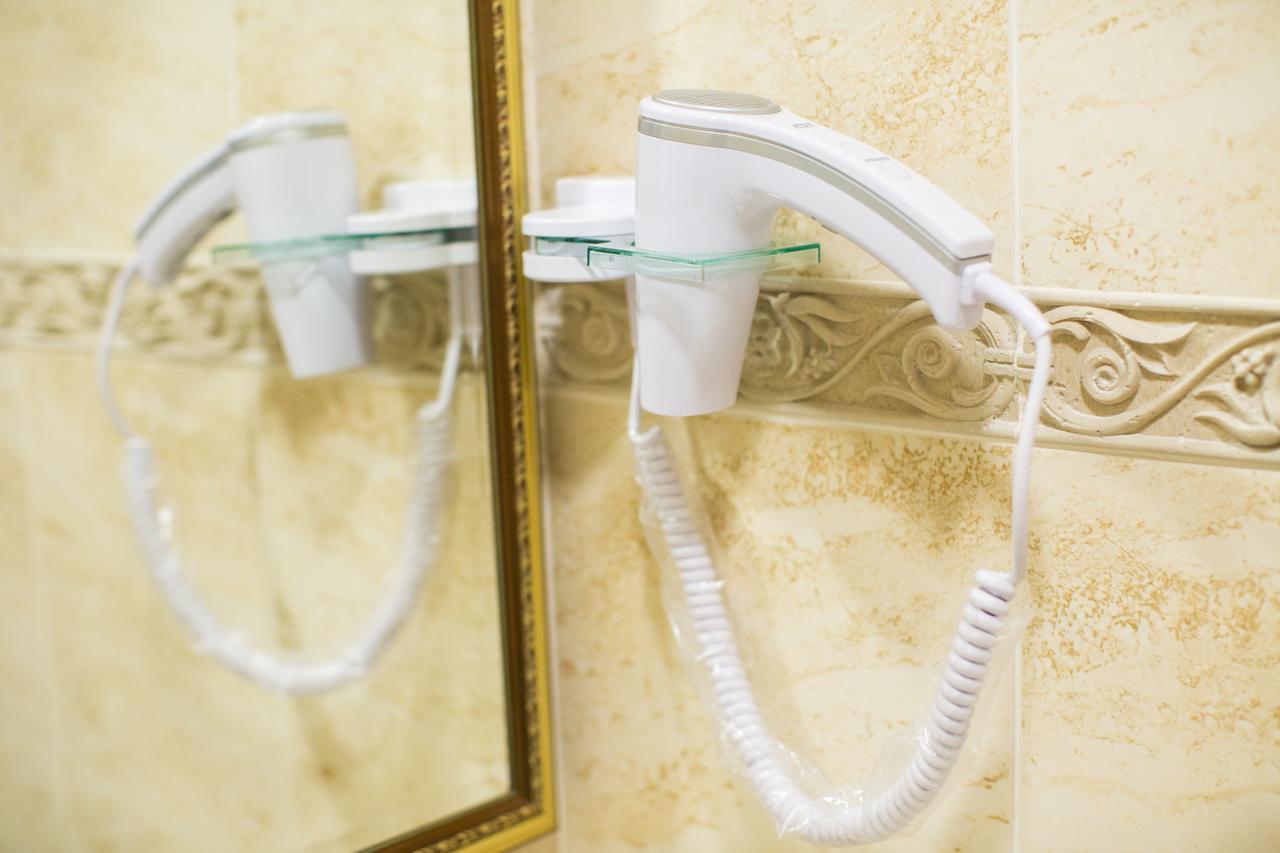 Boutique Hotel Deluxe Каменец-Подольский Экстерьер фото