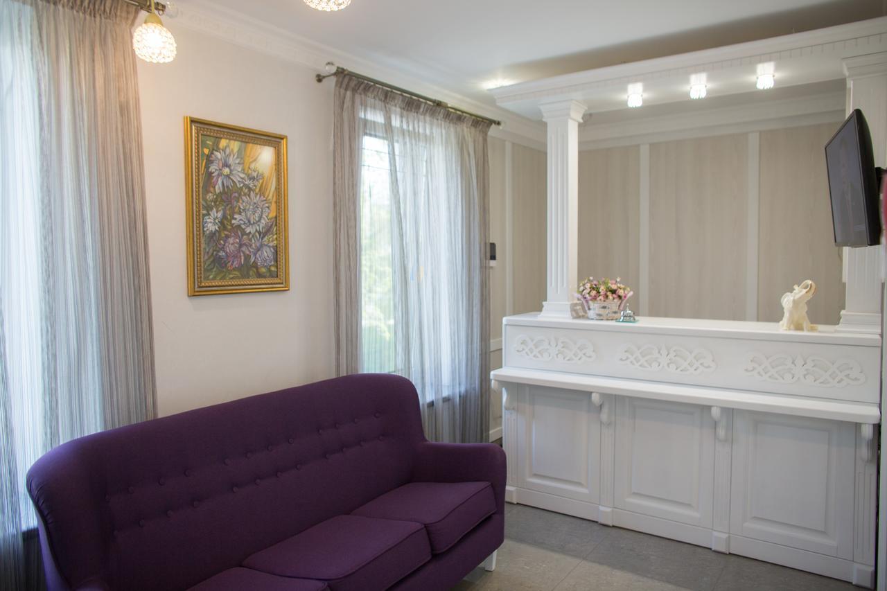 Boutique Hotel Deluxe Каменец-Подольский Экстерьер фото